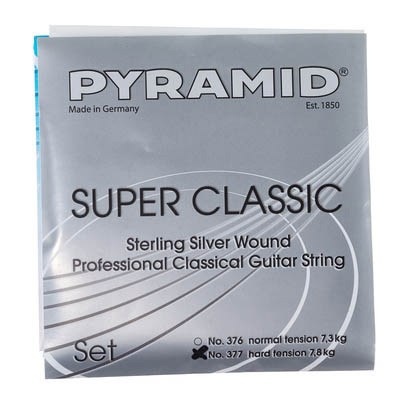 Pyramid Super Classic Carbon hart